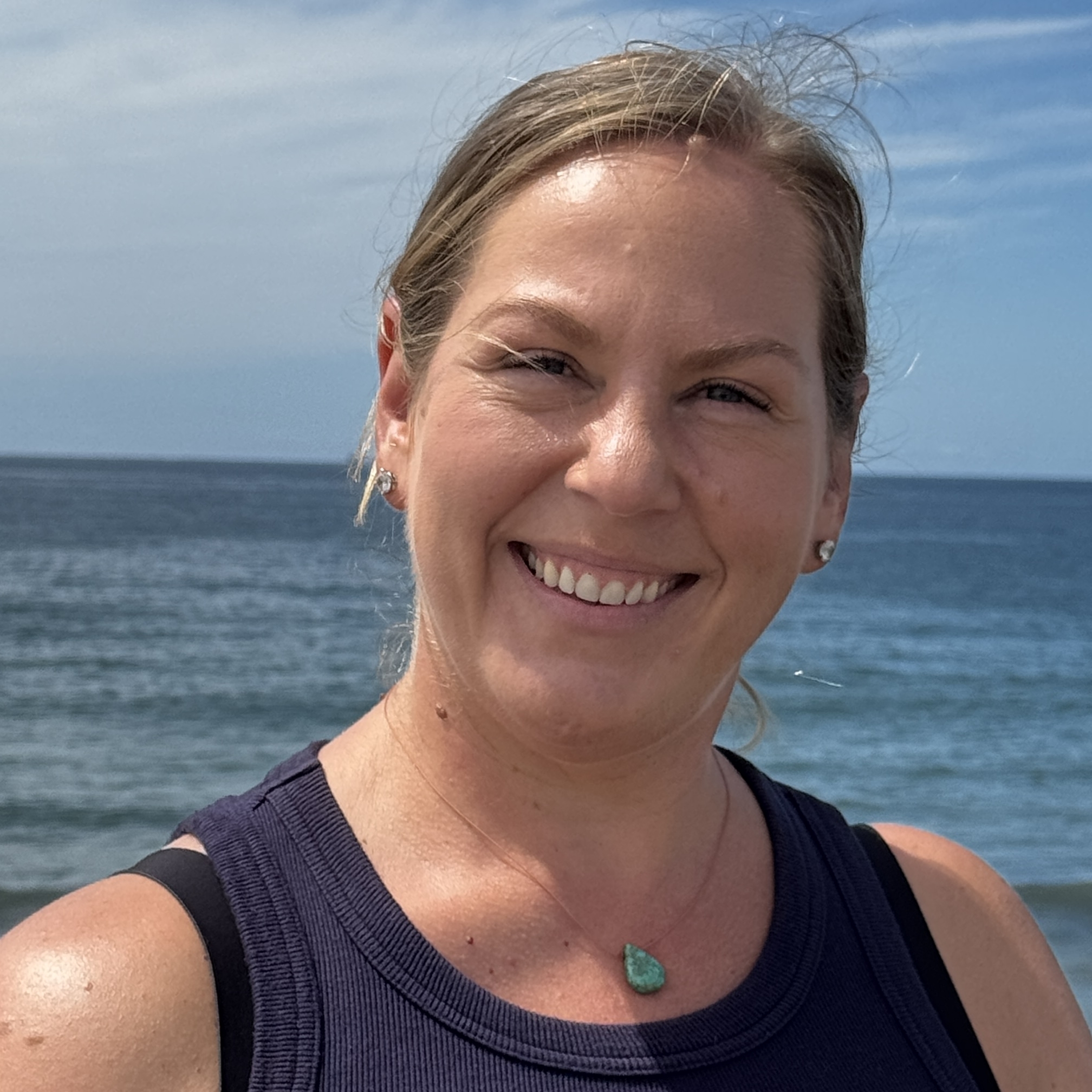 Advisor Aina Von Intuitive
